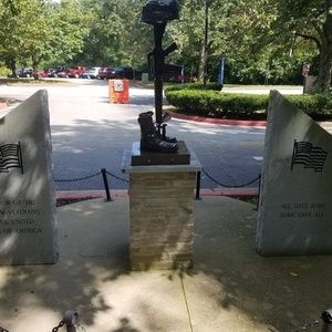 Meet your Posher, Frederick